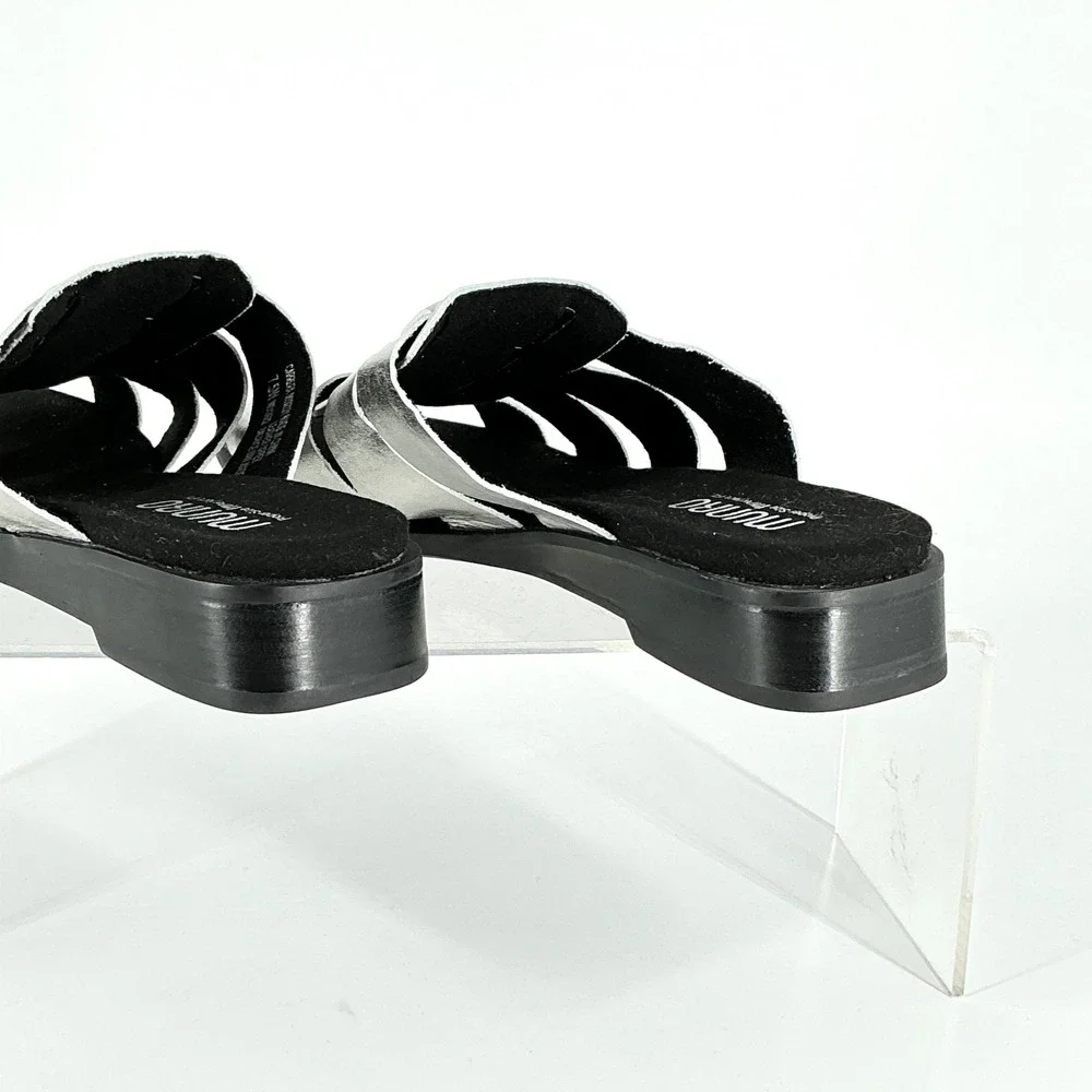 Munro Size 7.5 Wide 7.5W Silver Leather Strappy Slide Sandals NEW Carrera $175
